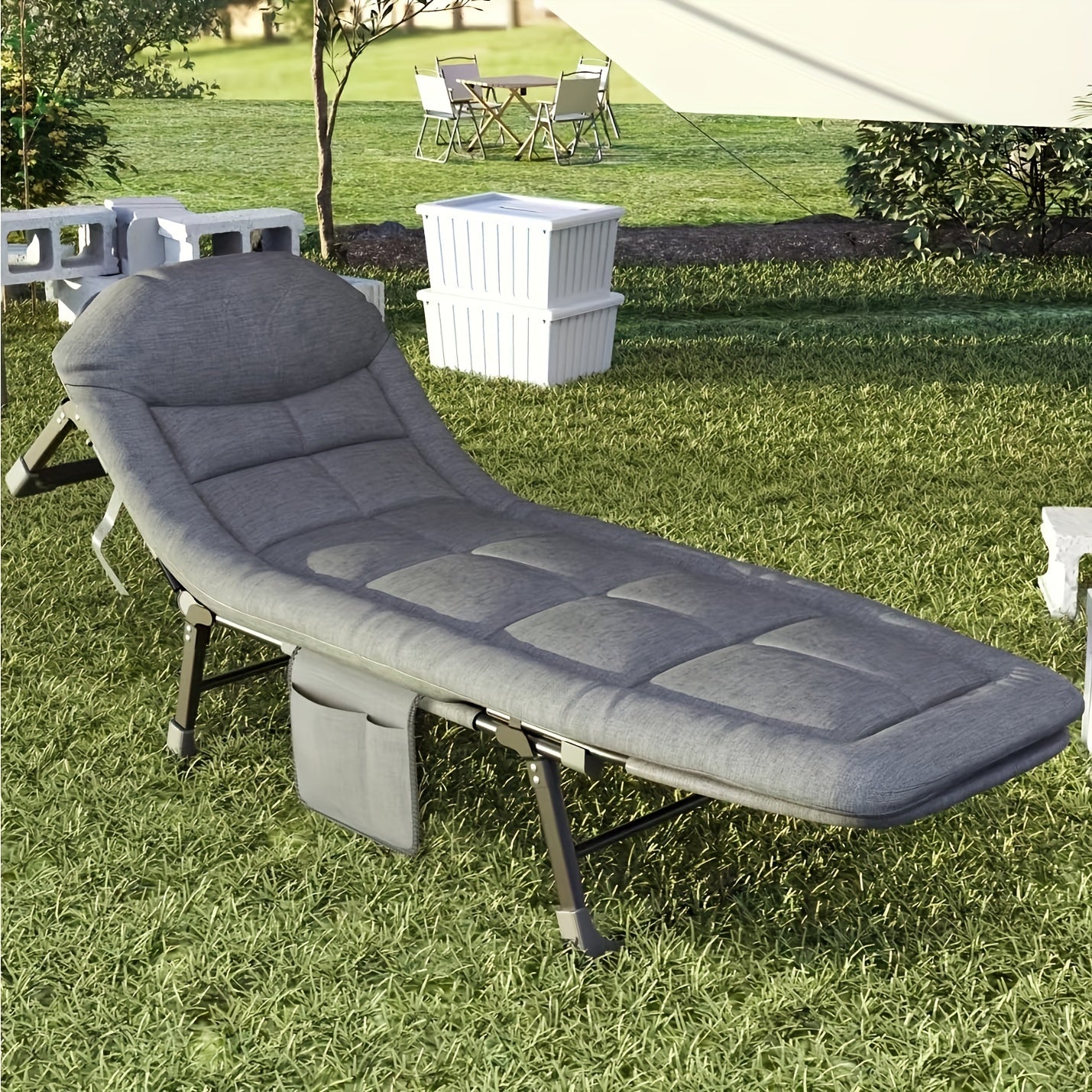 Adjustable 6-Speed Folding Bed for The Courtyard, a Manual Lounge Chair Suitable for Indoor And Outdoor Use, Featuring a Comfortable Ergonomic Design. This Recliner Comes with a Mattress And Is Perfect for Garden Or Terrace Furniture